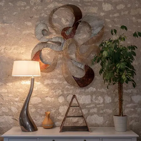 Couette-café Les Orchidees Avec Piscine & 4*